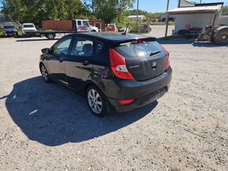 2012 Hyundai Accent SE - Exterior Rear Left Corner Image